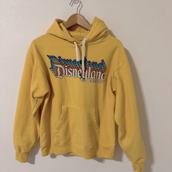 Disneyland Resort Retro Rainbow Logo Graphic Yellow Hoodie Disney Parks-Small - Picture 1 of 7